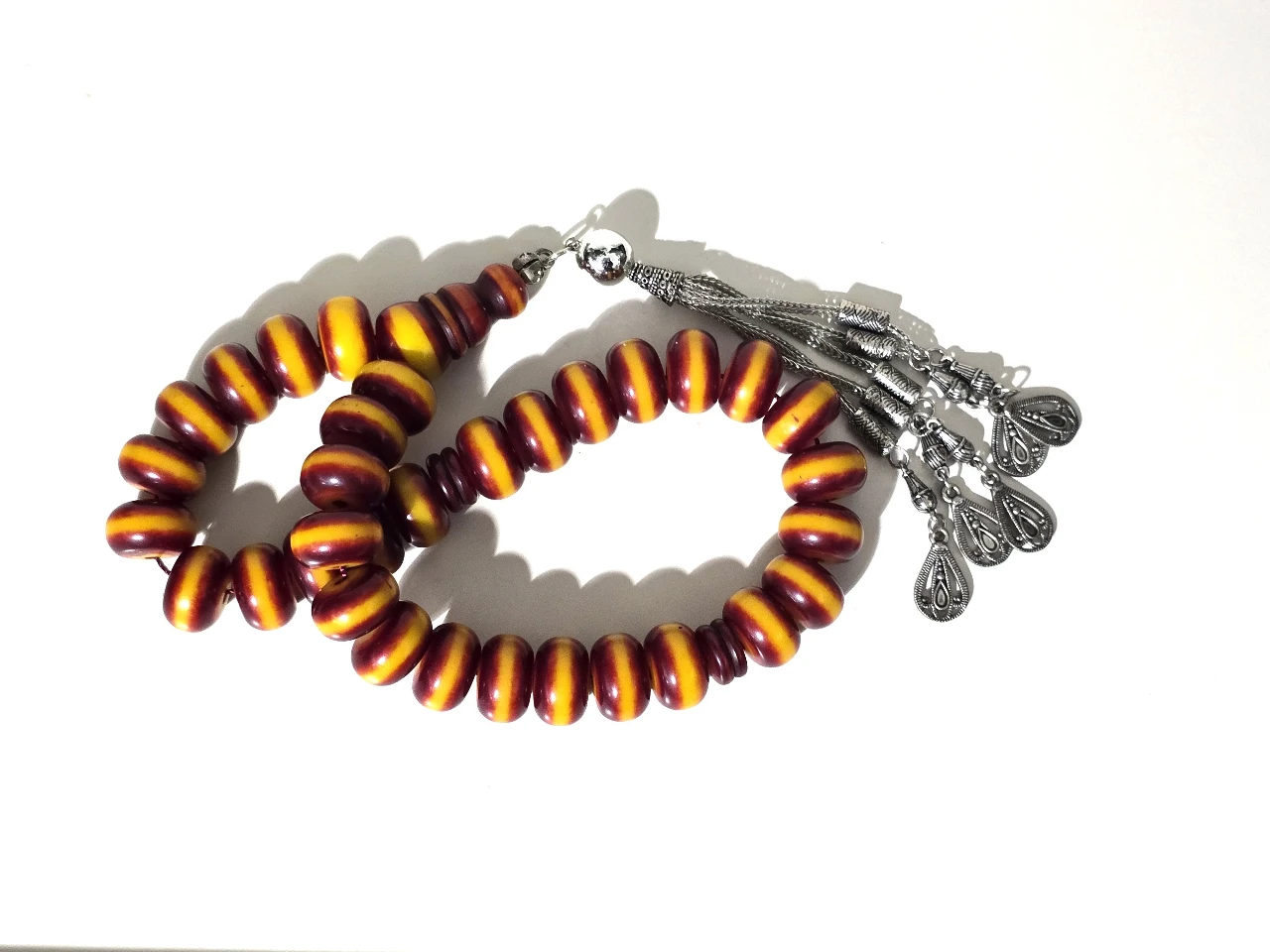 מסבחה שרשרת תפילה מוסלמית ענקית 33 חרוזים מהממת ביופייה אורכה כ33 ס"מ