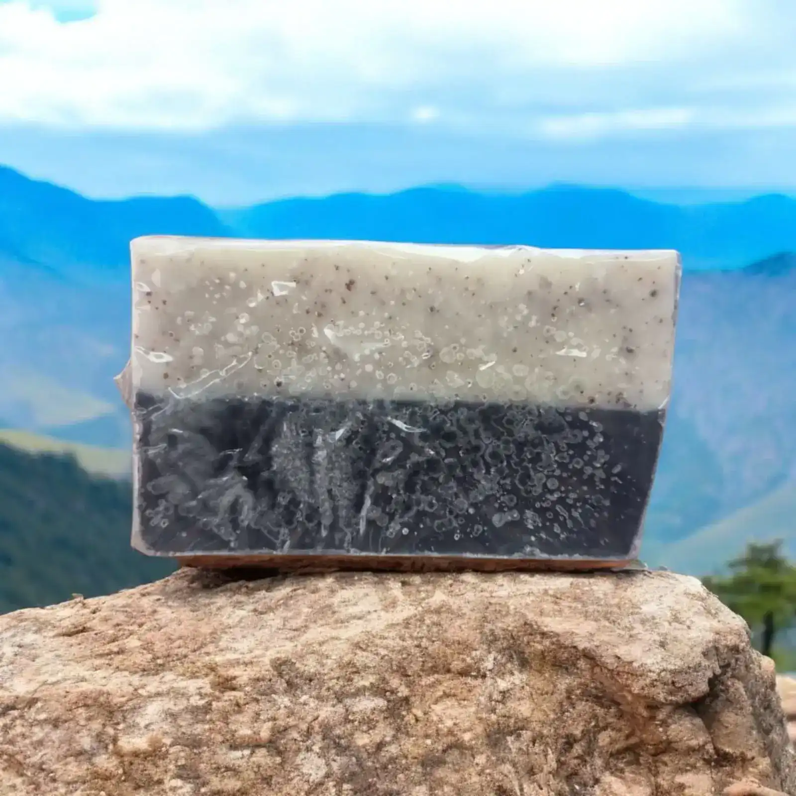 סבון להזנת העור לניקוי וריכוך טבעי | טוליז פארמה