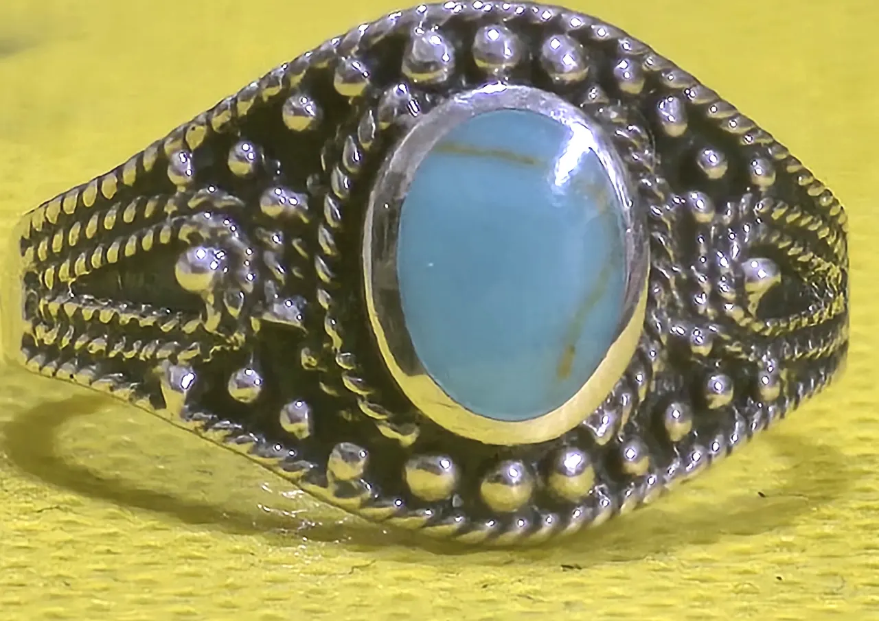 טבעת כסף 925 חתומה מצופה רדיום משובץ באבן טורקיז מידה 7 USA אורך/רוחב 1.3/1.9 ס"מ חדש לא היה בשימוש