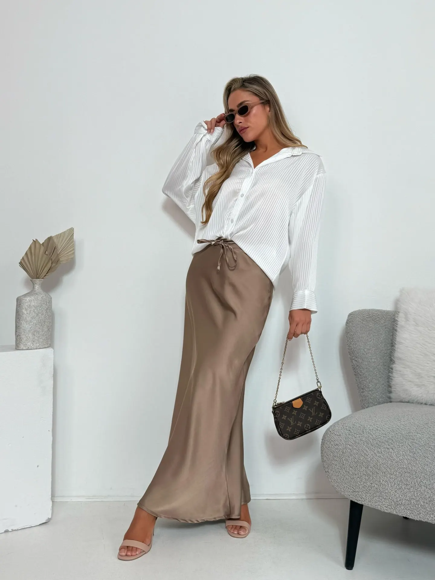 חצאית מורגן מוקה