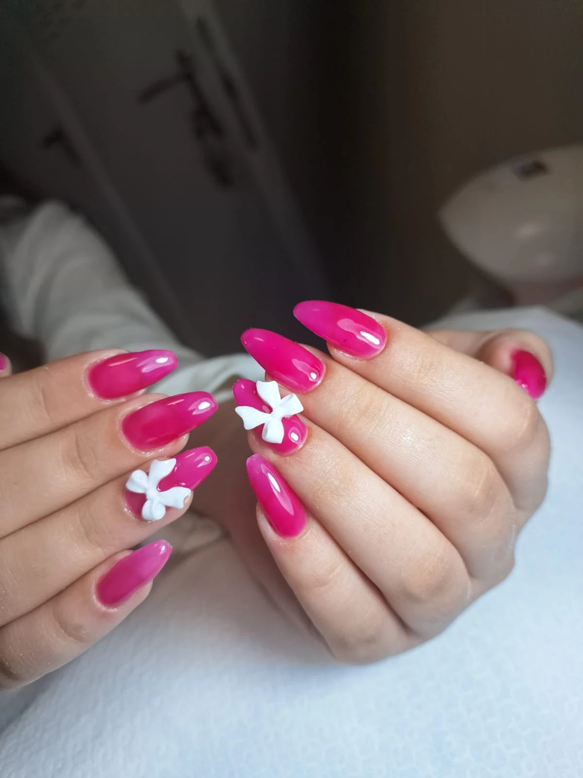 לק ג'ל במבנה אנטומי