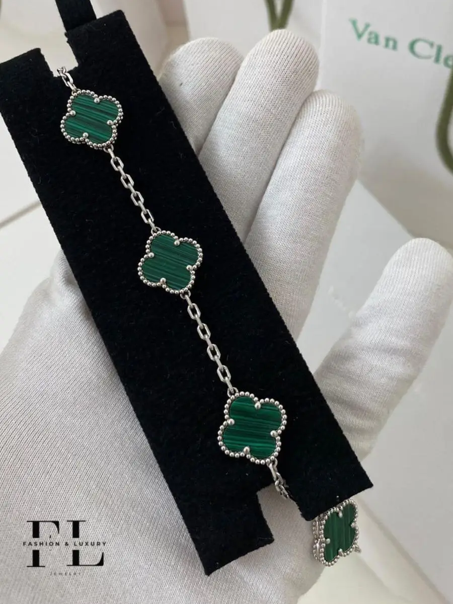 צמיד ואן קליף זהב מלא 18 קראט משובץ אבני חן טבעיות