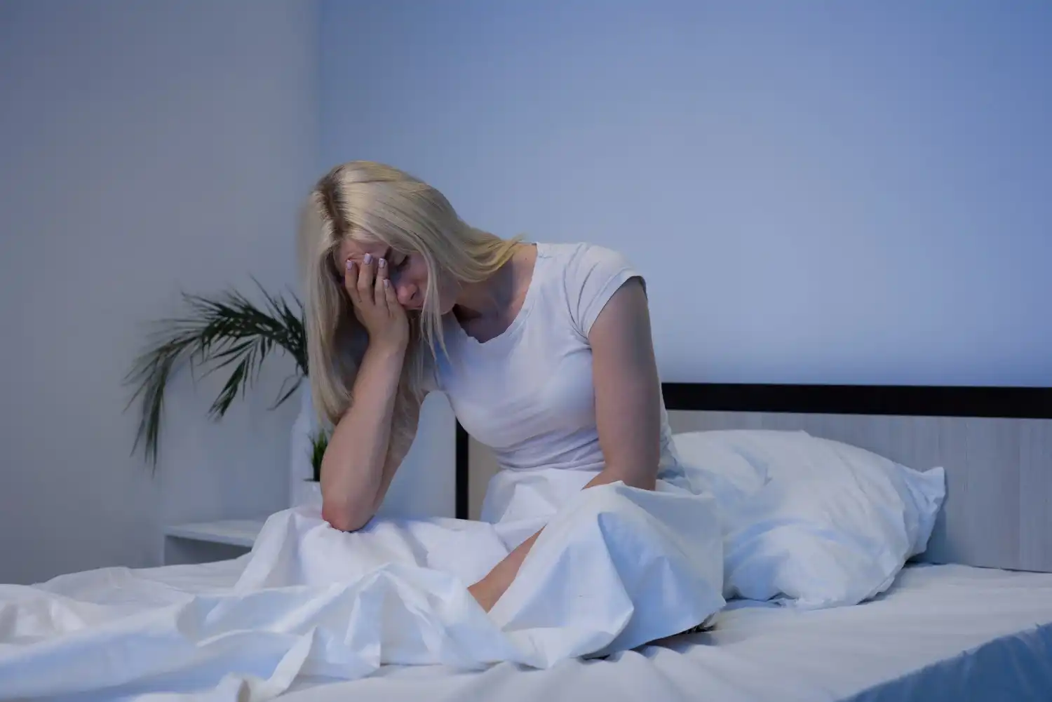 פתרון לקשיי שינה ומחשבות רצות בלילה