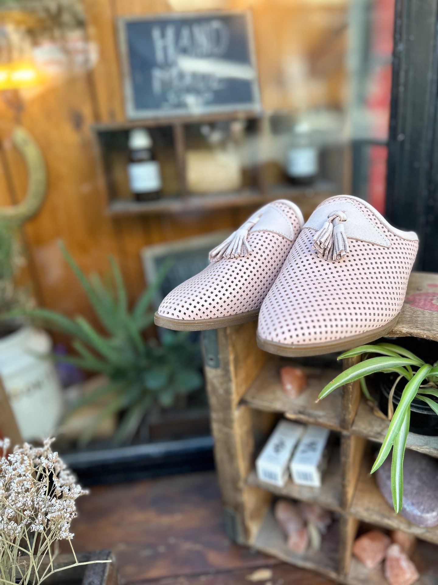 כפכף דונה עור ורוד בהיר