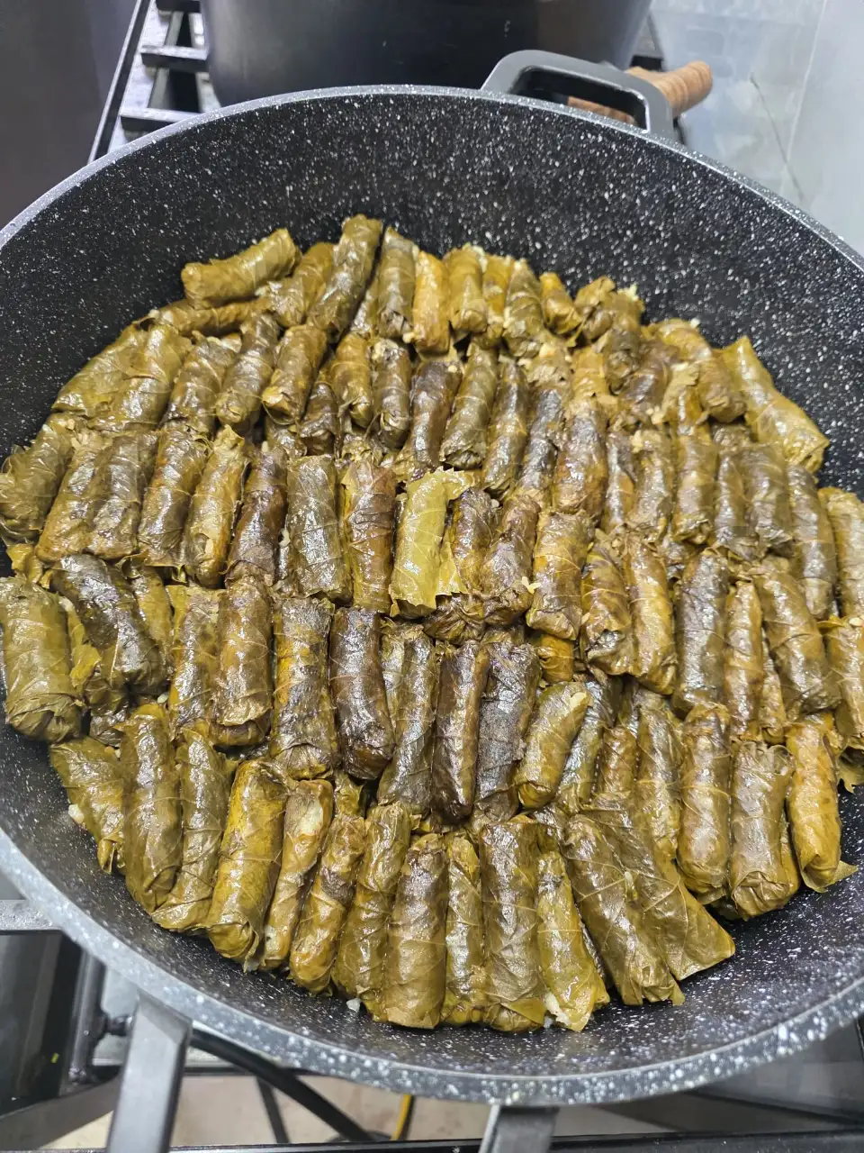 עלי גפן ממולאים