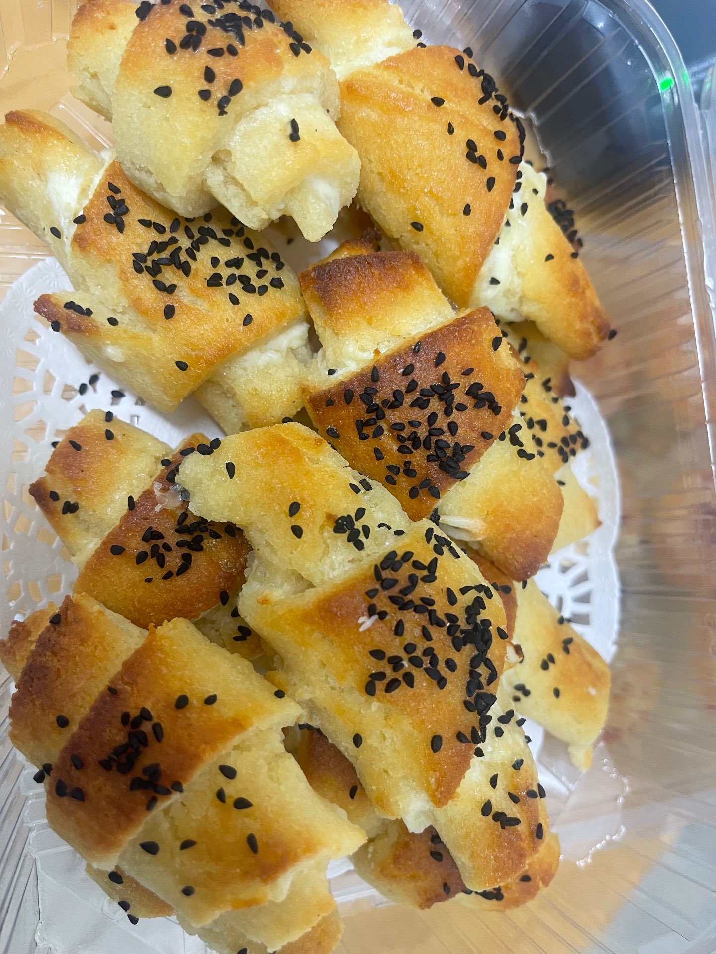 גביניות שום וקצח