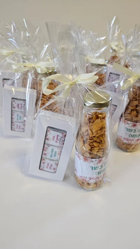 שקיות הערכה לפסח לצוות- פסקזמן מהנקיונות