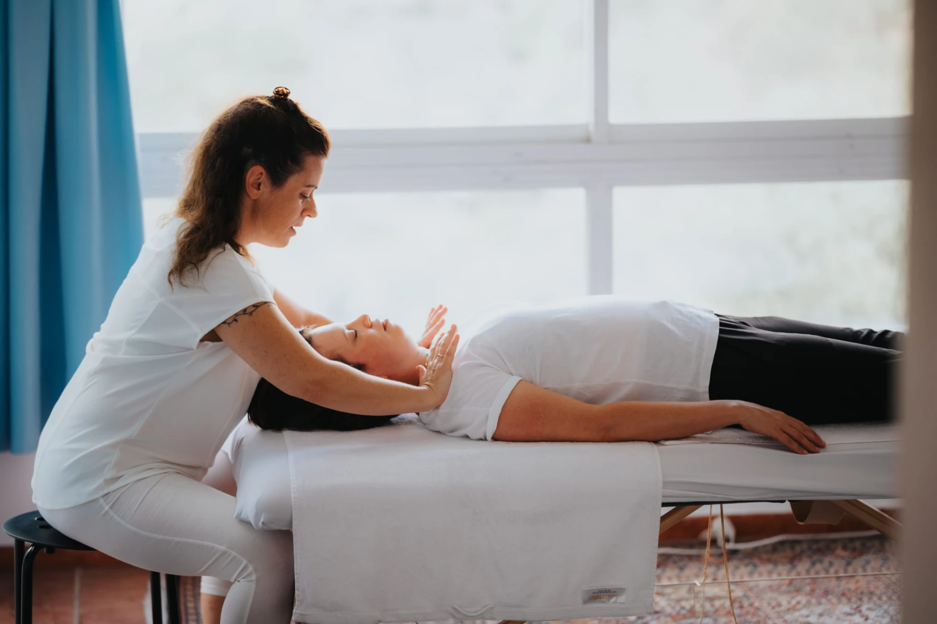 טיפולים במגע ובשיחה לאורך תקופה