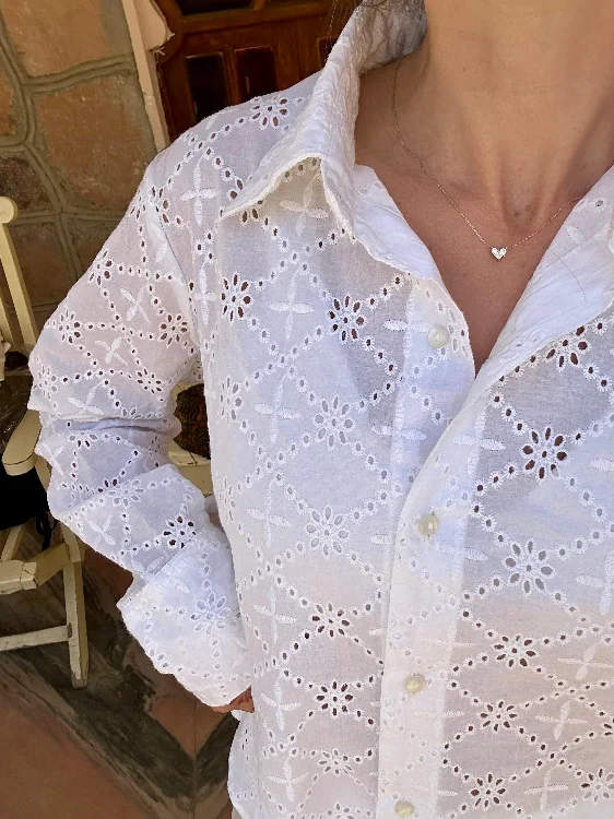 חולצת תרנגולת