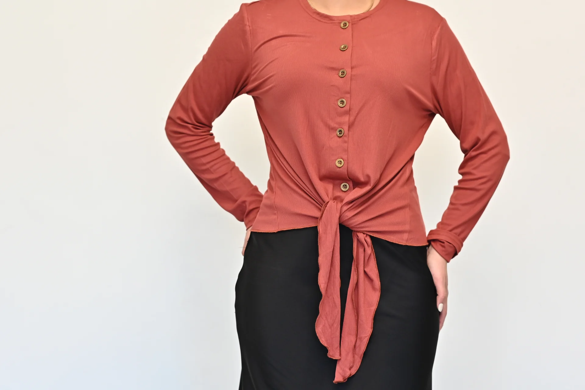 חולצת קשירה בורדו