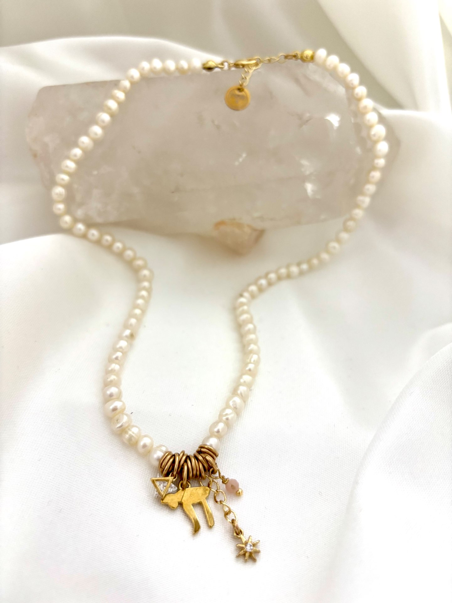 שרשרת פנינים איכותיות בהתאמה אישית | מאושרת