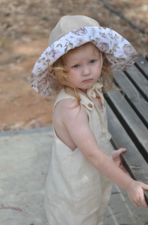 כובע קיץ ארנבים