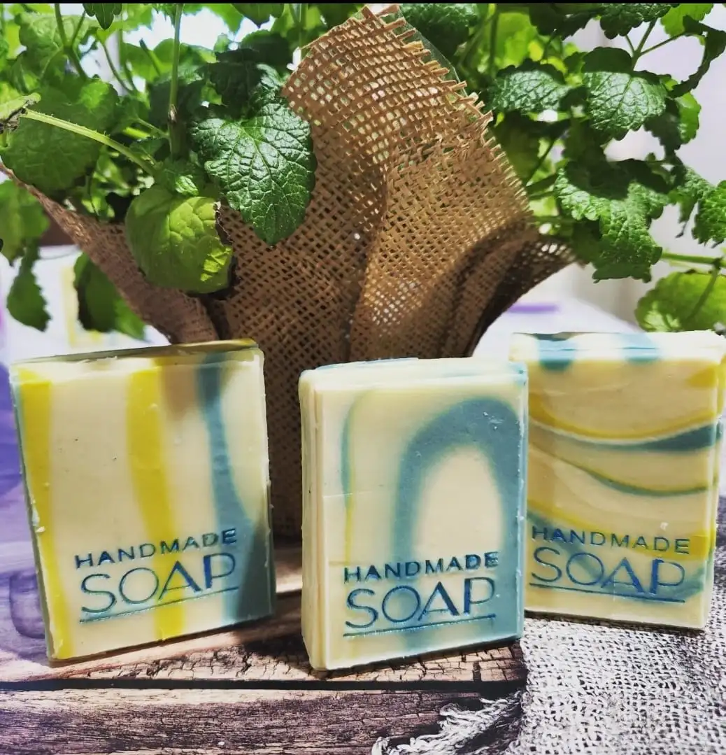 סבונים טבעיים בעבודת יד