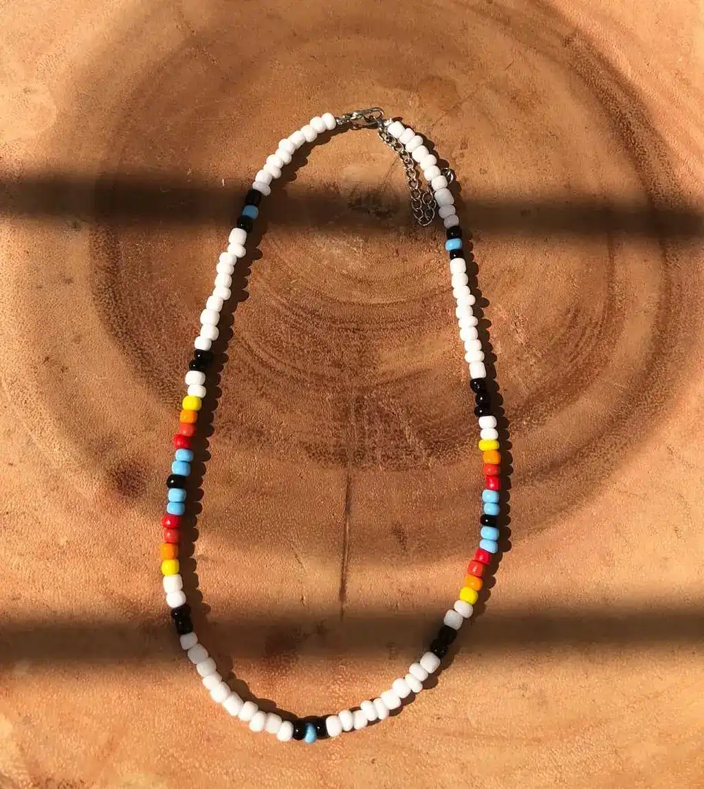  שרשרת חרוזים יכולה להגיע בכל אורך, גם לגבר וגם לאישה