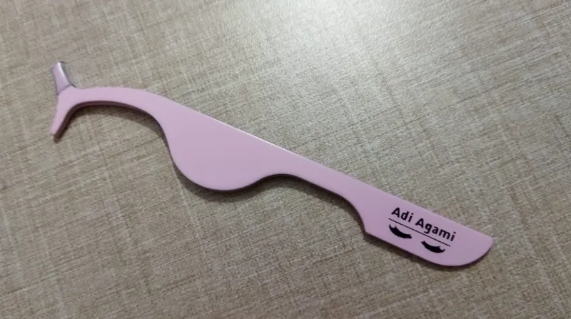 מצמיד ריסים