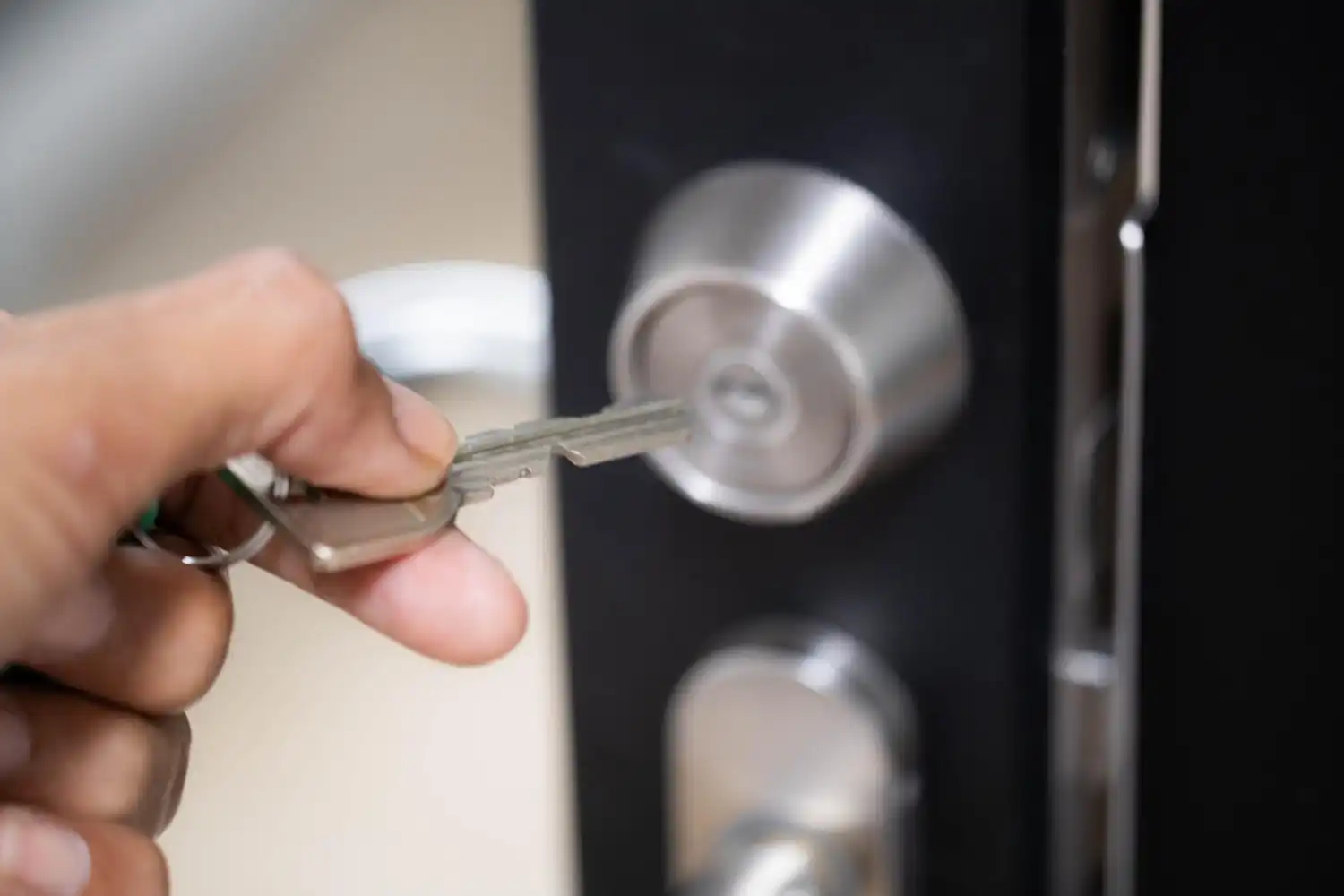 פריצת דלת פלדלת