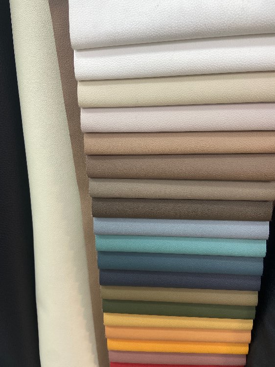 דמוי עור חלק