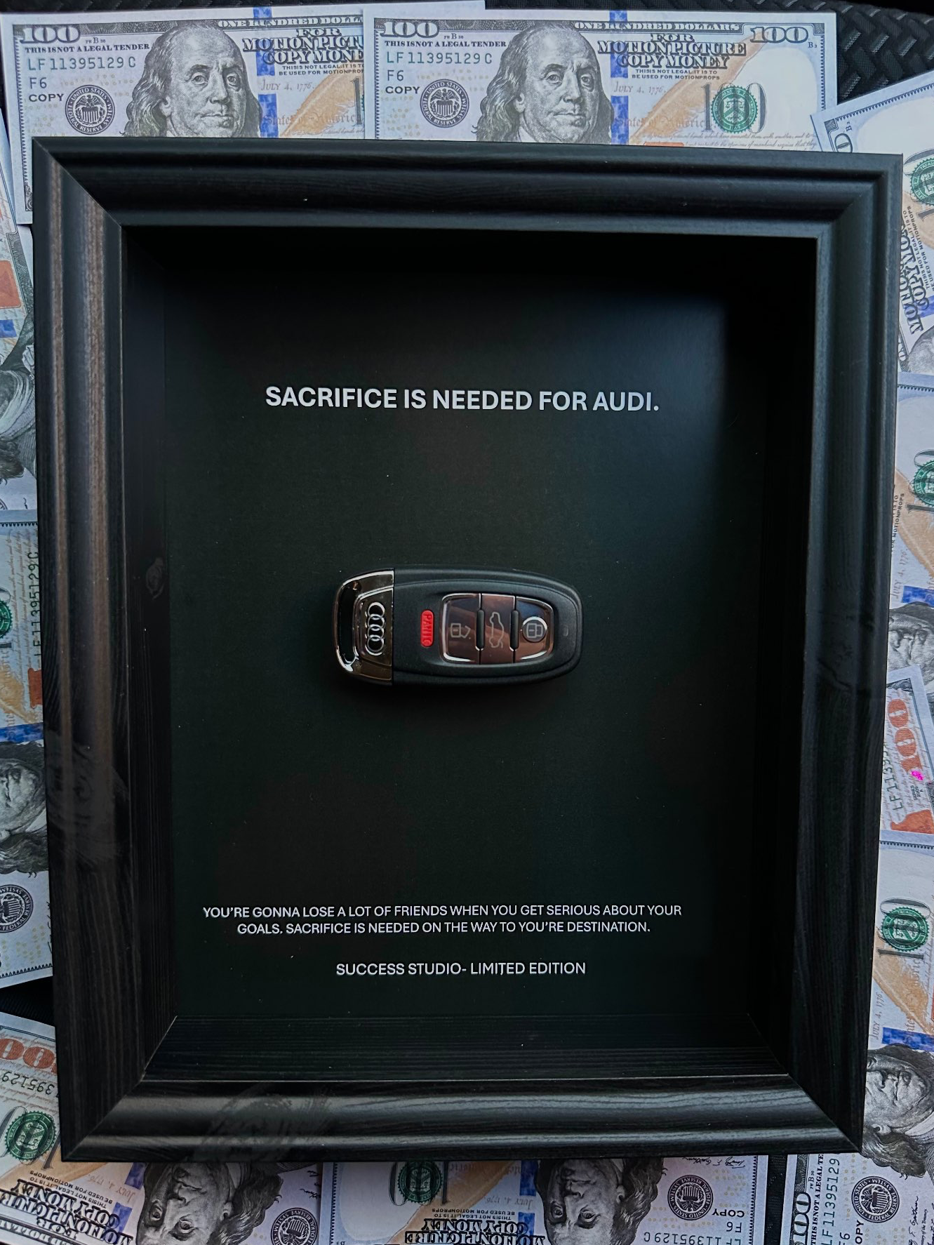 מסגרת Quattro Vision Edition- Audi