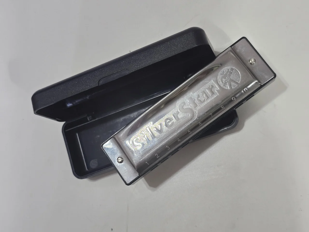 מפוחית פה של המותג ..הונר...