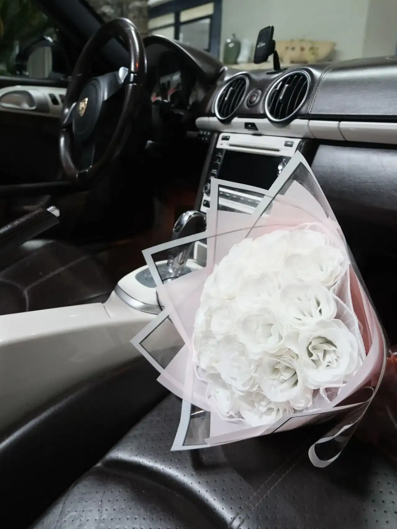 זר ורדים 50 יחידות