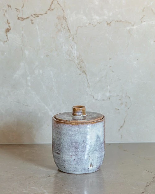 כלי אחסון קרמי