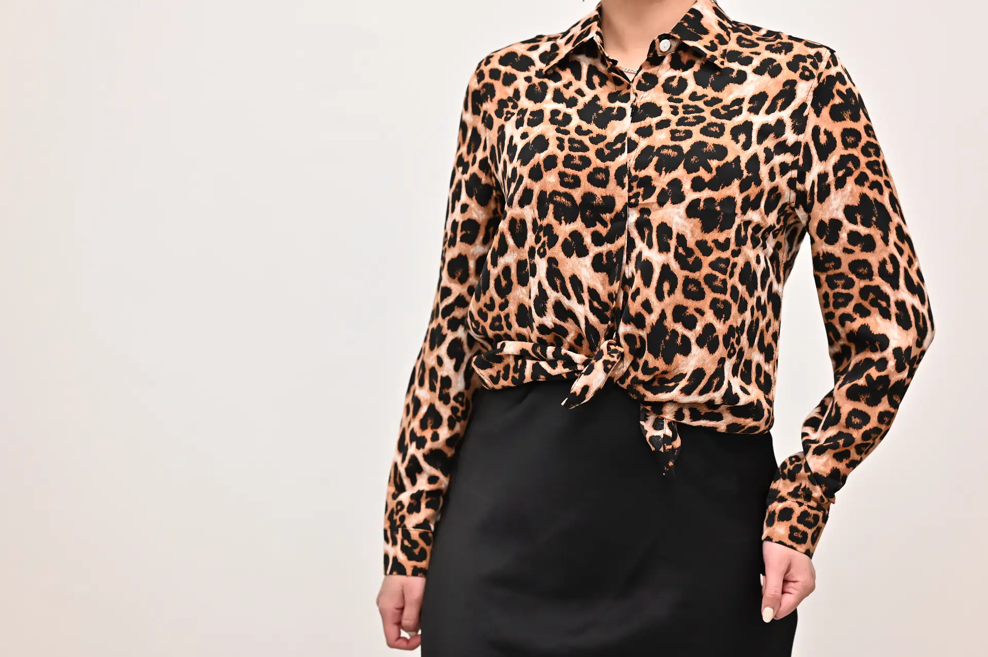 חולצה מנומרת