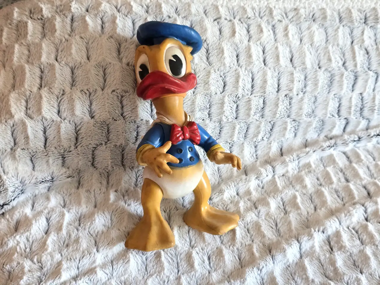 דונלדג גדול 35 ס'מ גובה חתום מאחור וולדיסני ..1968 וינט'ג