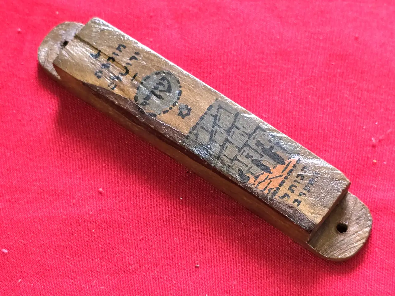 מזכרת ירושלם בית מזוזה ישן מעץ זית, שנות ה-20-40 הכתל המערבי