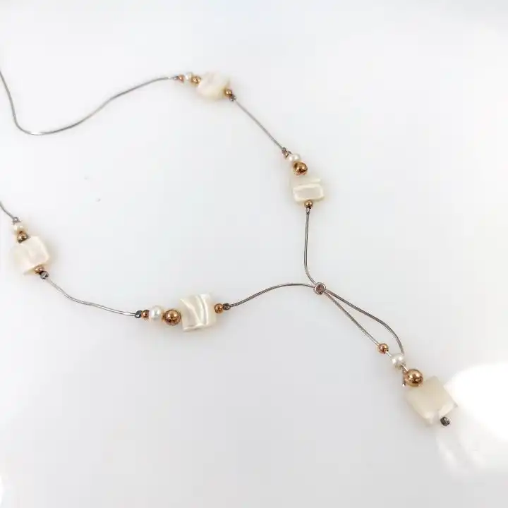 מחרוזת פנינים וצדף כסף 925