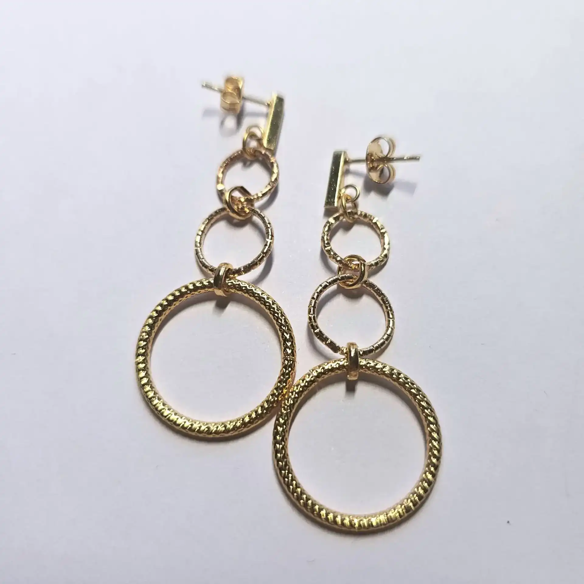 עגילים בעבודת יד | רונה סדנאות יצירה ונפש