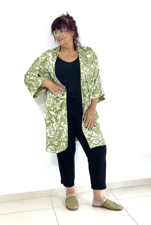 קימונו ירוק לבן