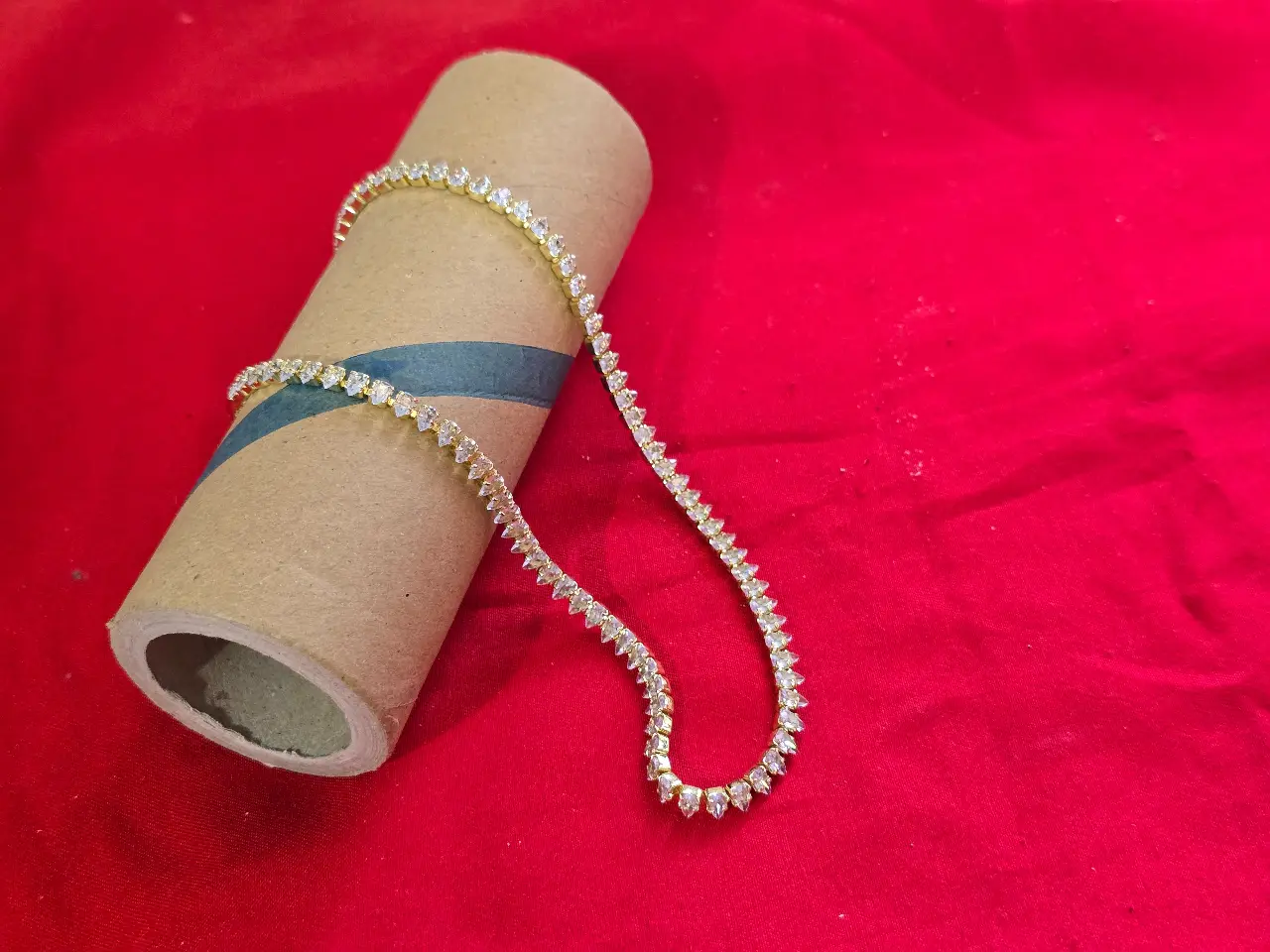 שרשרת טניס מדמה יהלומים בציפוי זהב