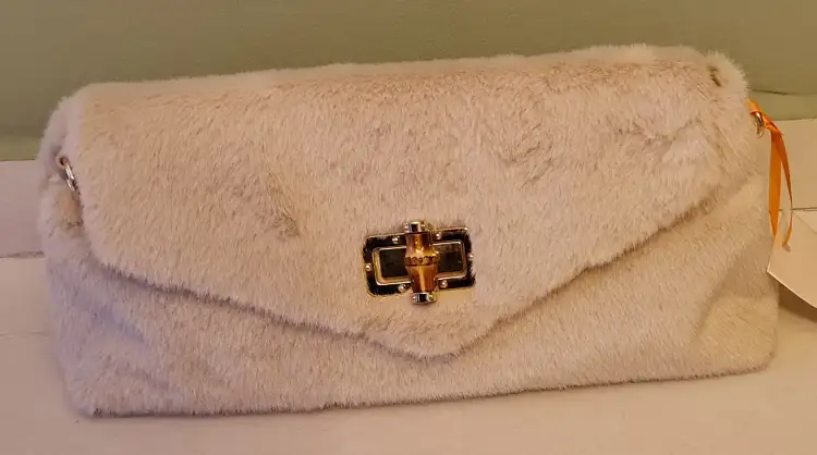 תיק TOBI פרווה ב'ז