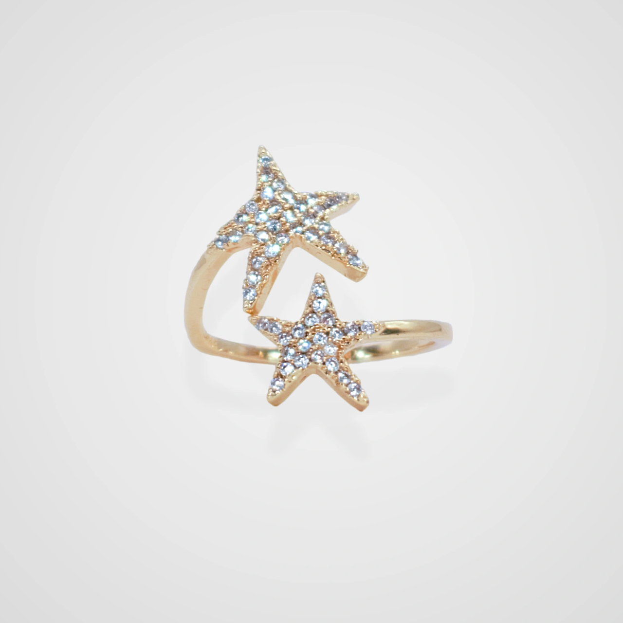 טבעת כוכב משובצת