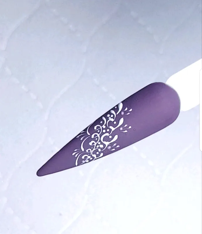 ציור אמנותי במכחול  - תחרה