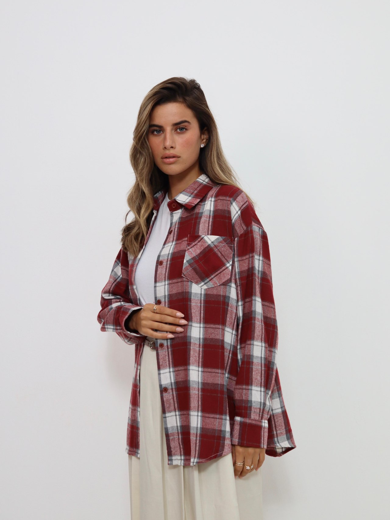 מכופתרת משבצות אדום