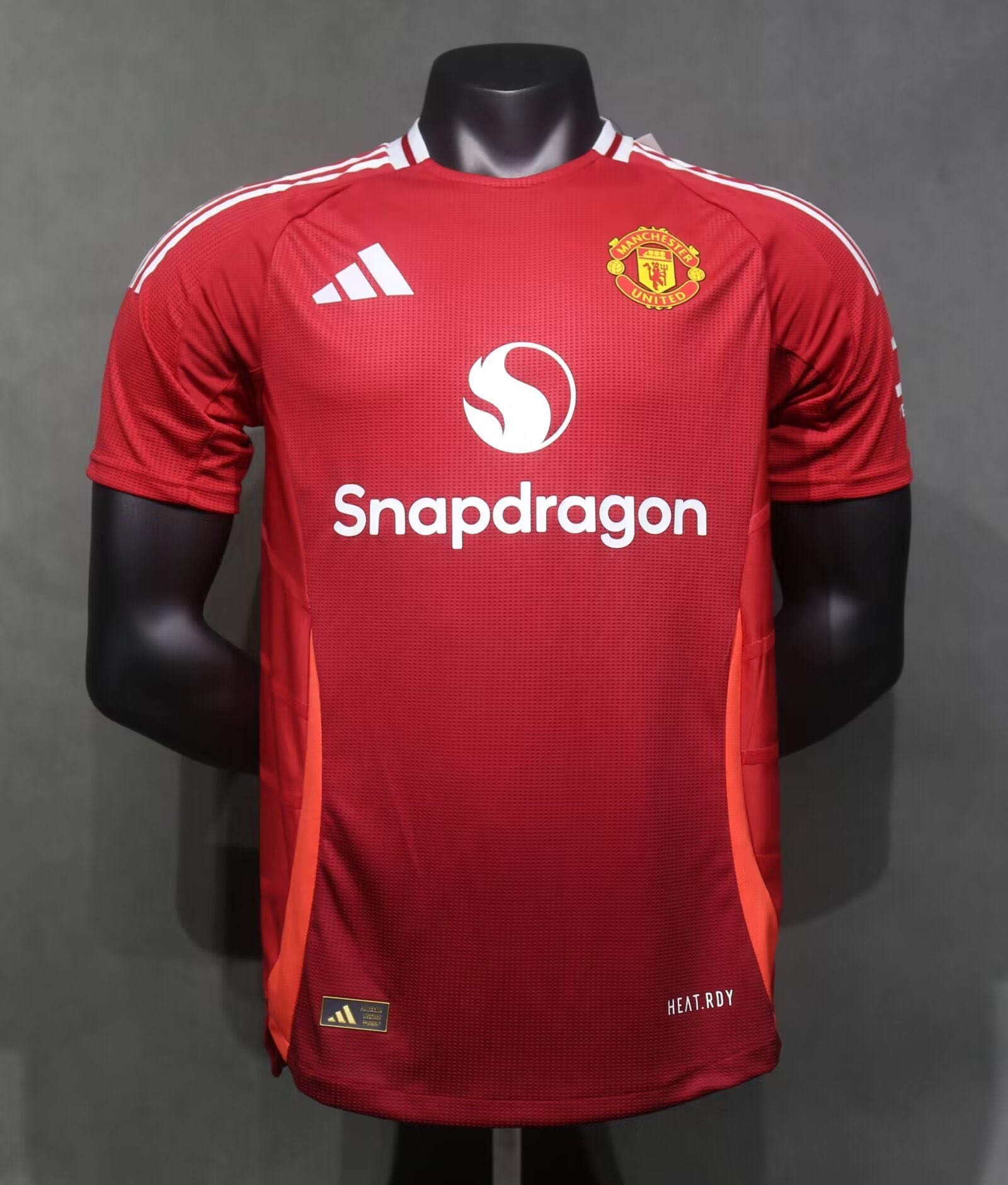 מנצ׳סטר יונייטד בית 24-25