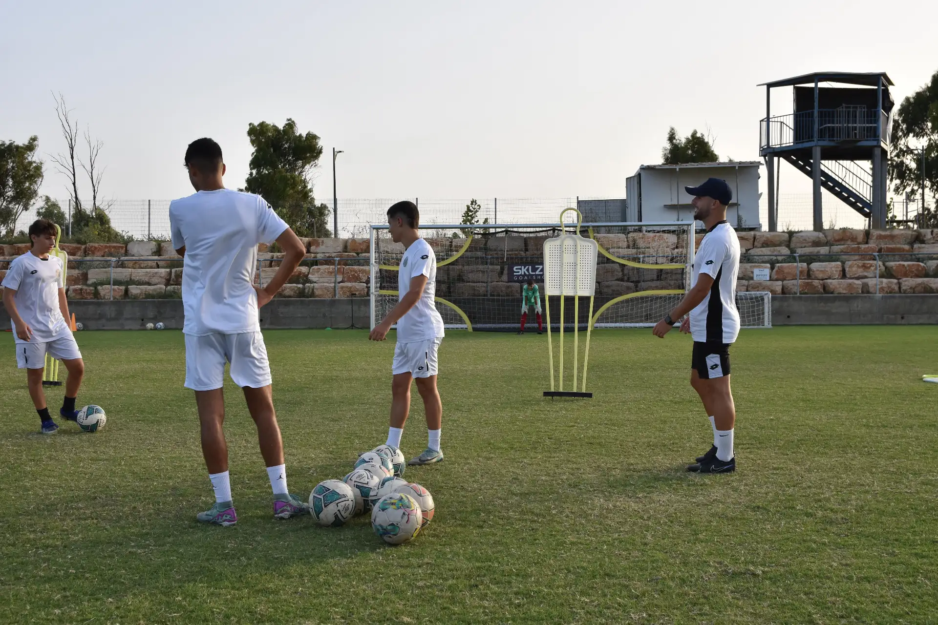 חבילת אימונים קבוצתיים ( 8- אימונים)