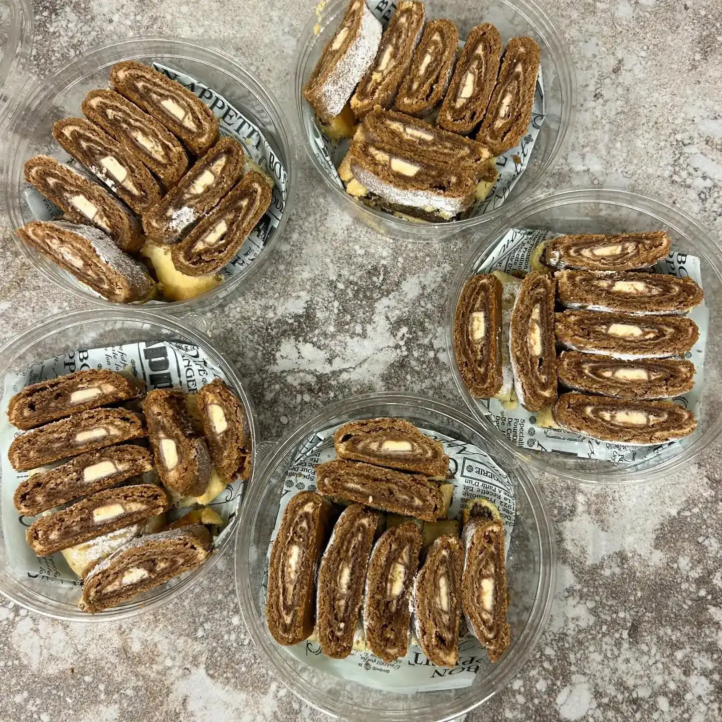 מגולגלות קינדר/שוקולד