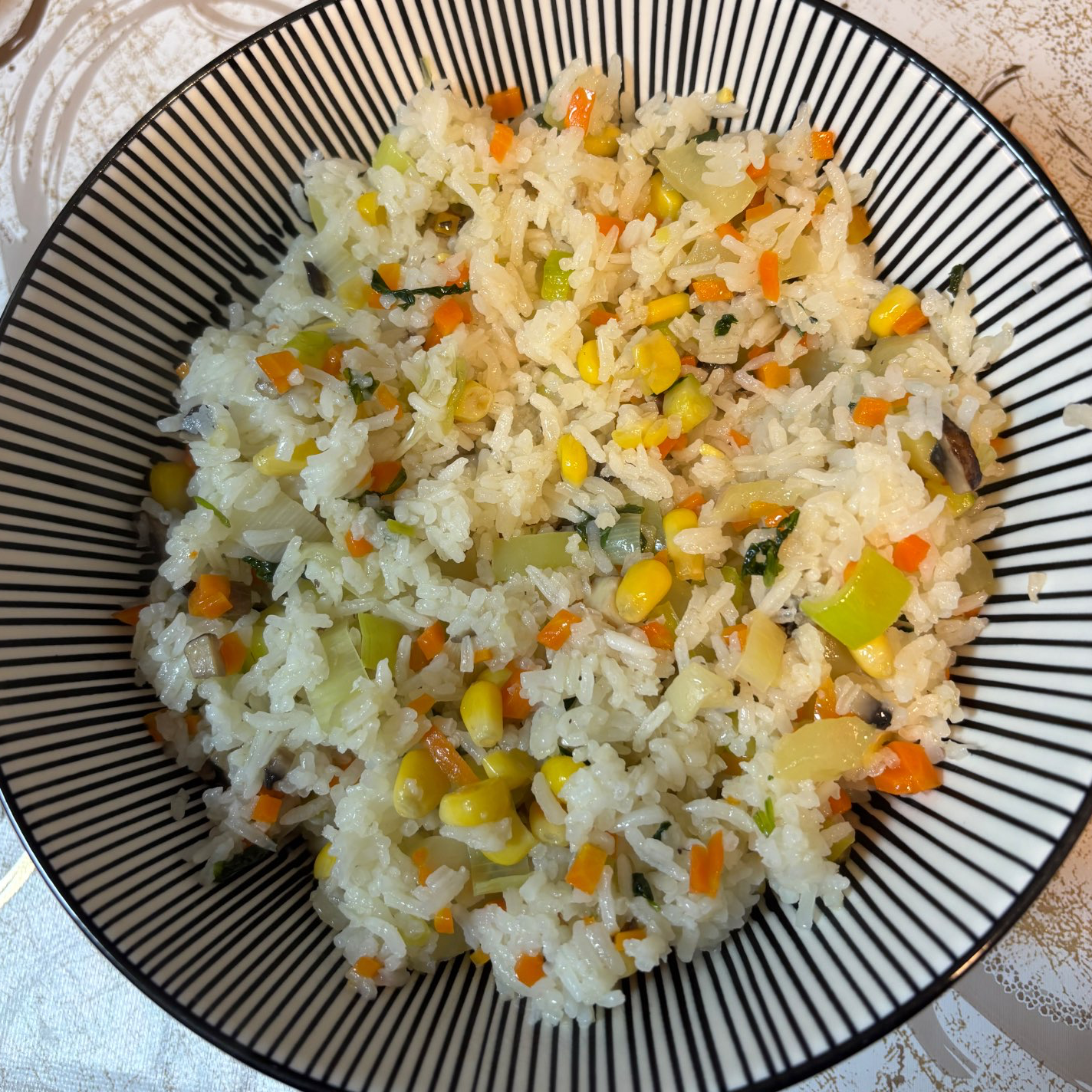 אורז עם ירקות