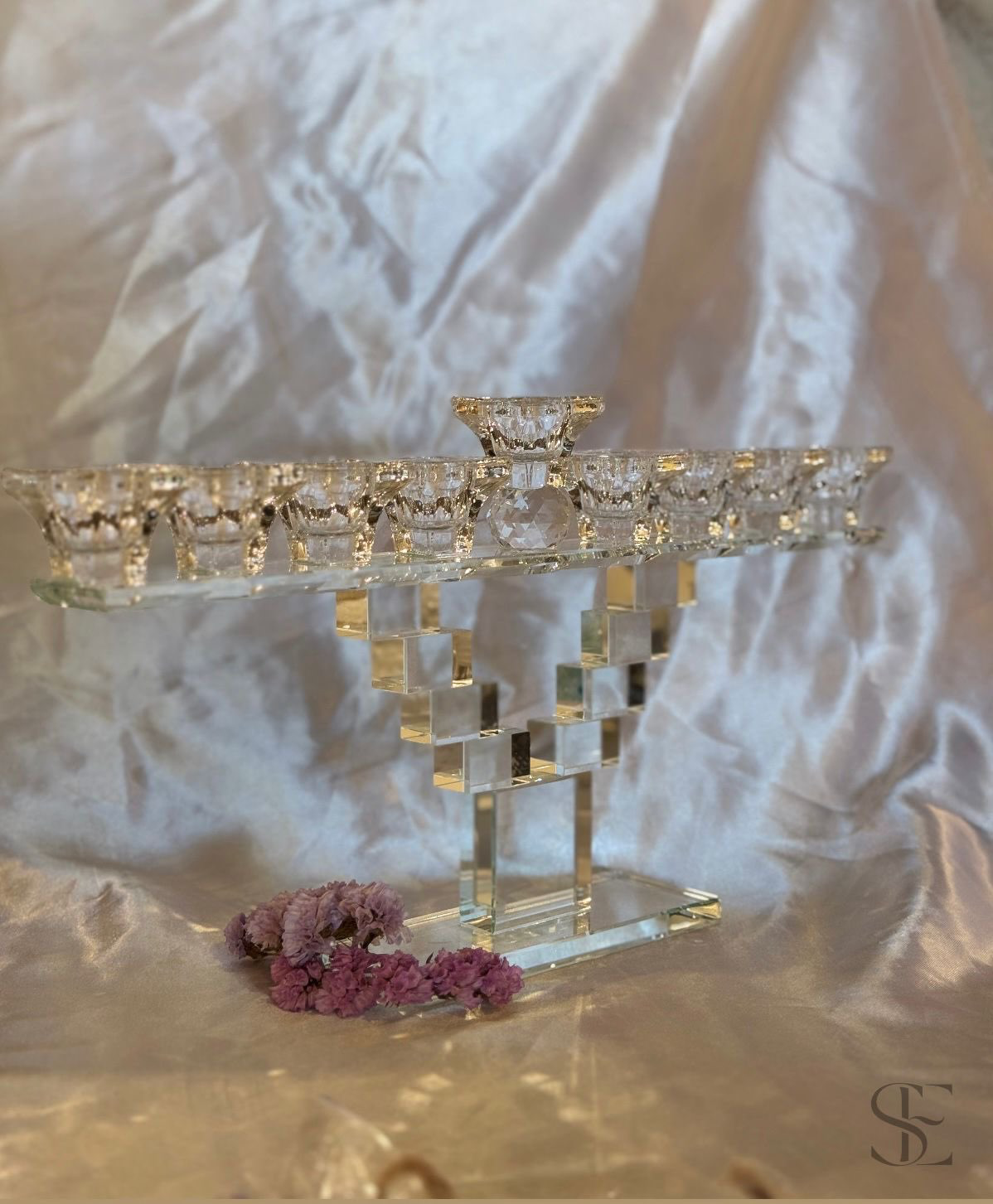 חנוכיית דגם מיכאל 