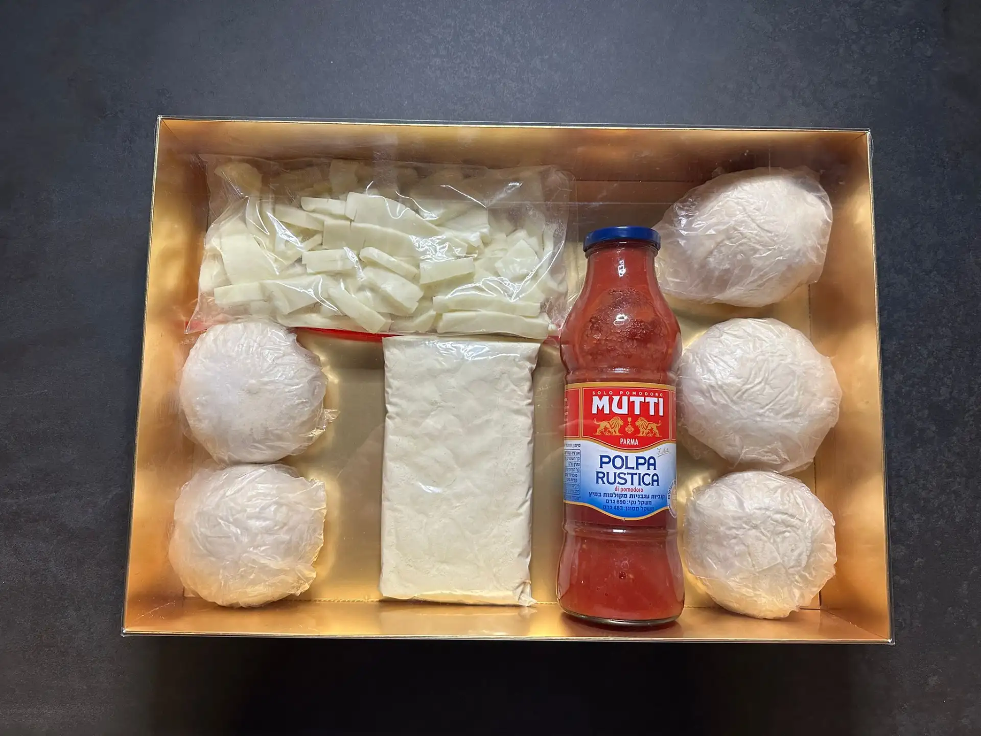 מארז פיצה ביתי- 5 פיצות