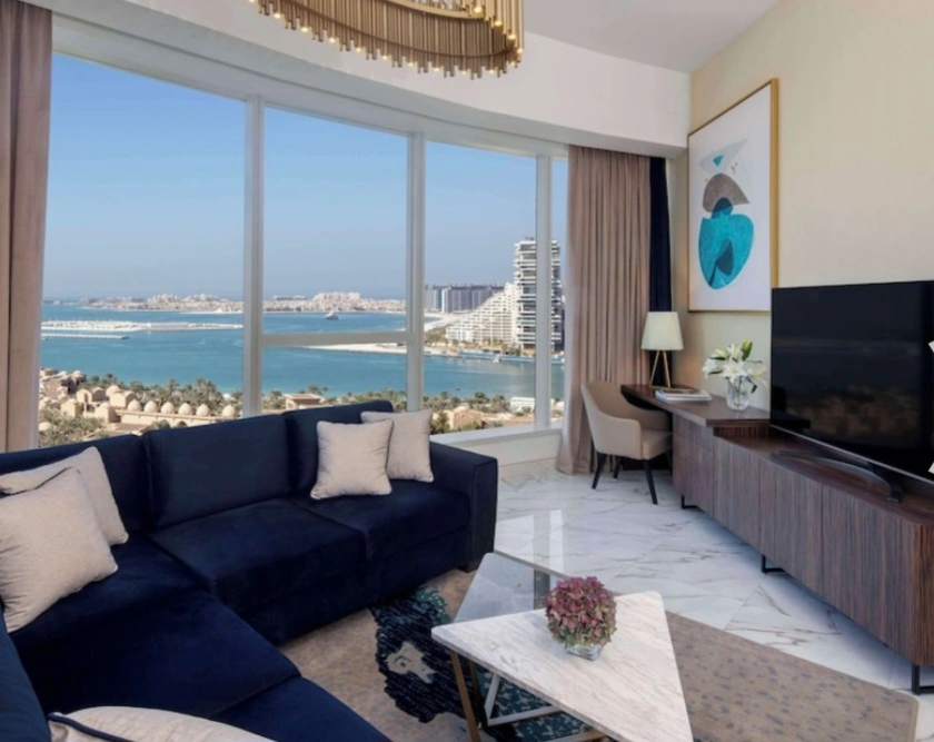 פורים בדובאי