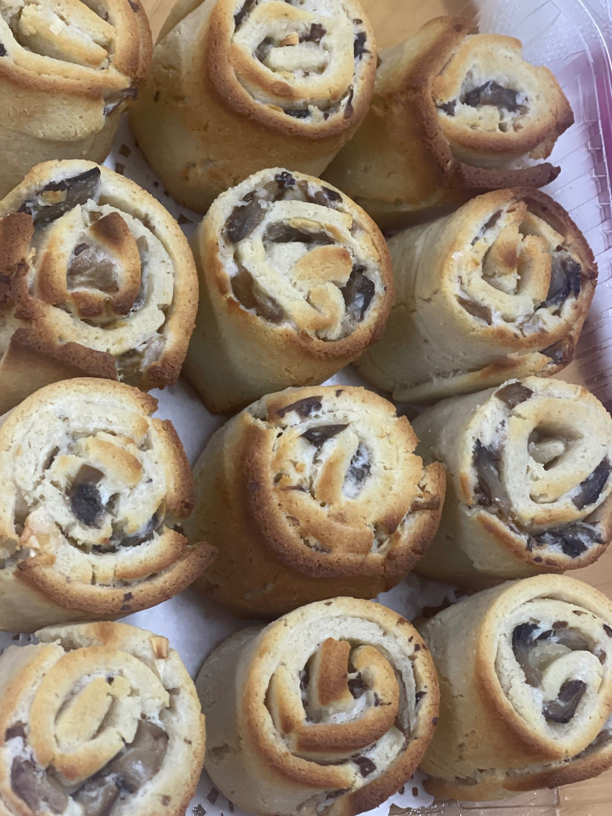 שבלולי פטריות וגבינות