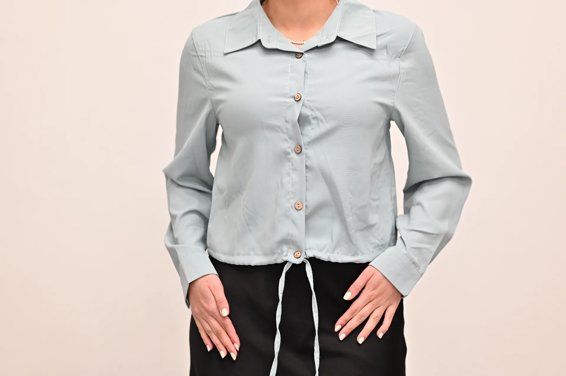 חולצת קשירה תכלת