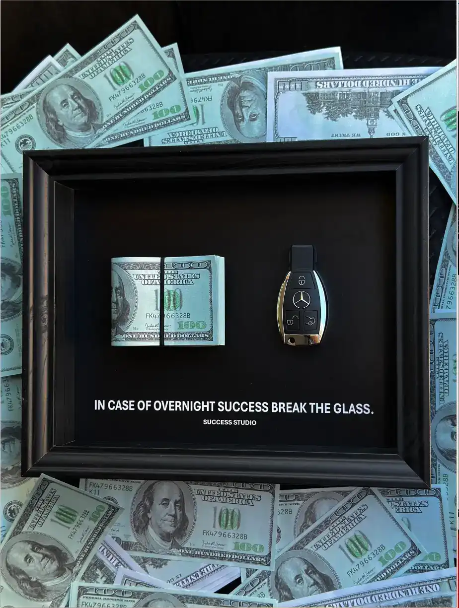 מסגרת “Mercedes Drive” – עוצמה שקטה. נוכחות בלתי ניתנת לערעור.