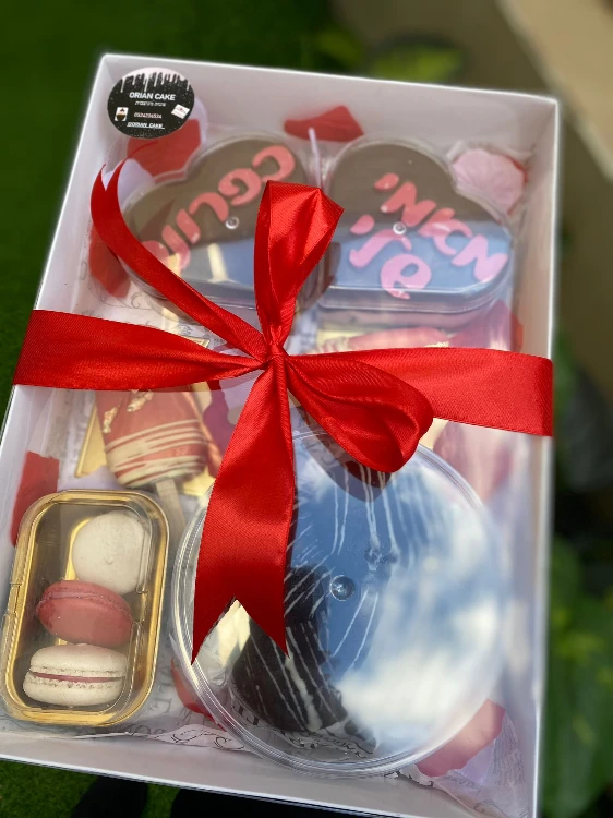 מארז לימי הולדת/יום אהבה/חגים