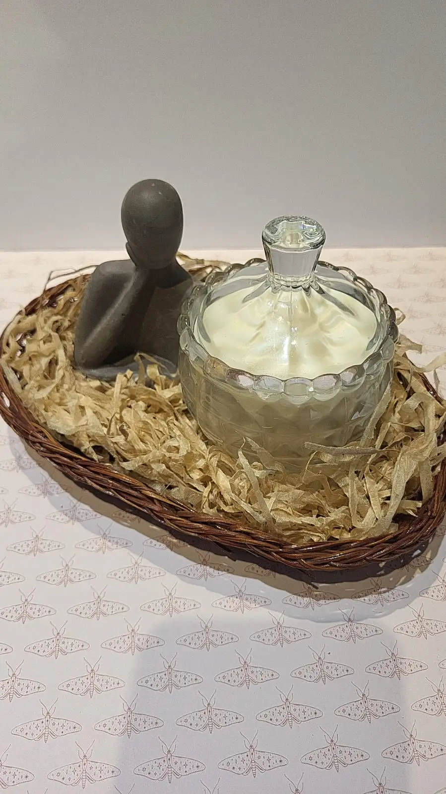 כלי בטון בעבודת יד