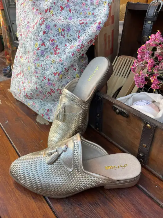 כפכף דונה עור תכשיט A280