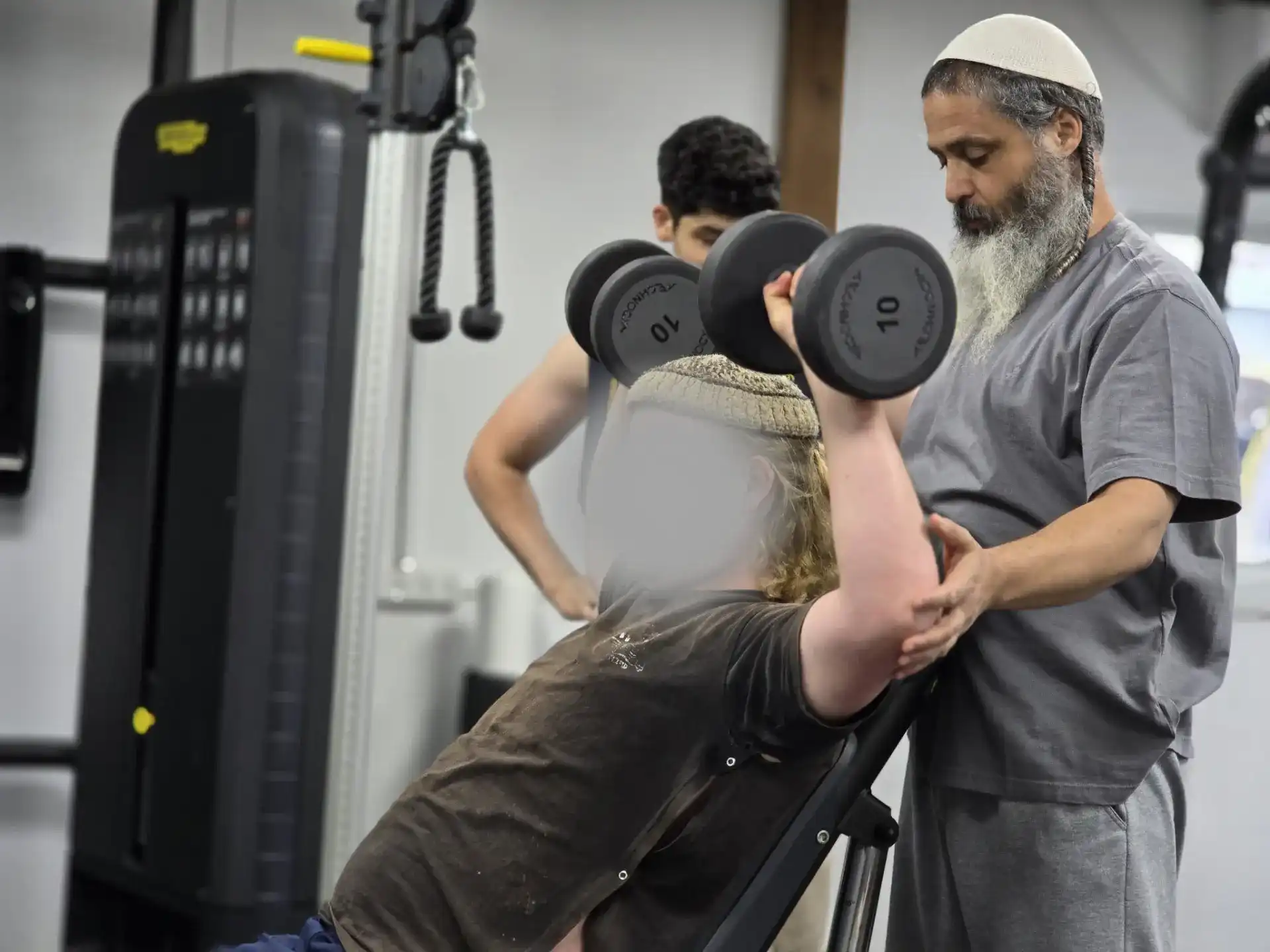 חבילת 20 אימונים זוגיים עם מאמן אישי בכפר סבא | בנימין זכאי